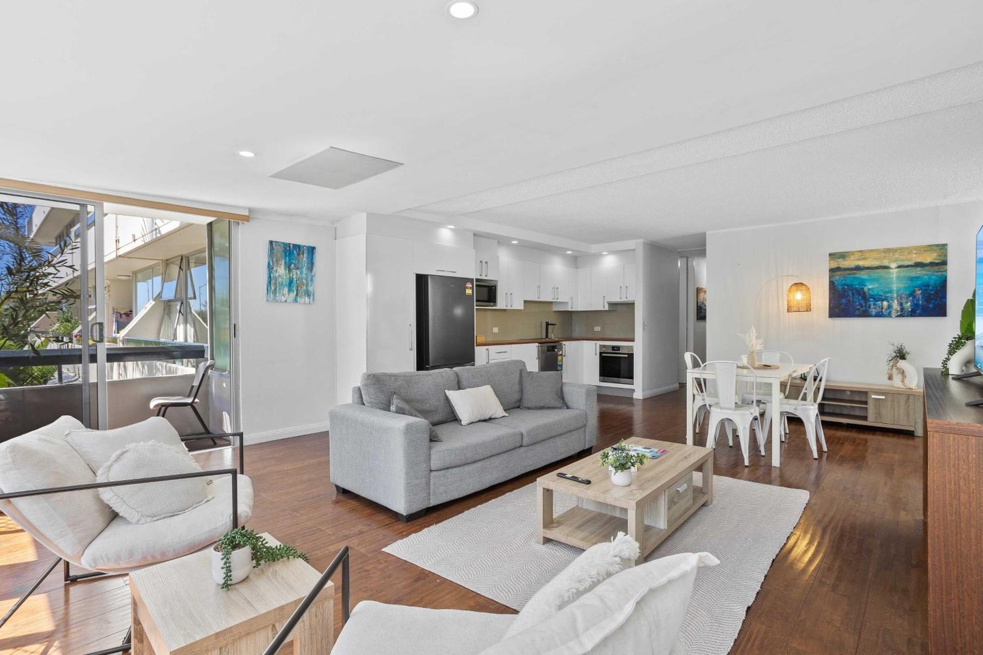 Hi Ho Beach Apartments On Broadbeach Gold Coast Extérieur photo