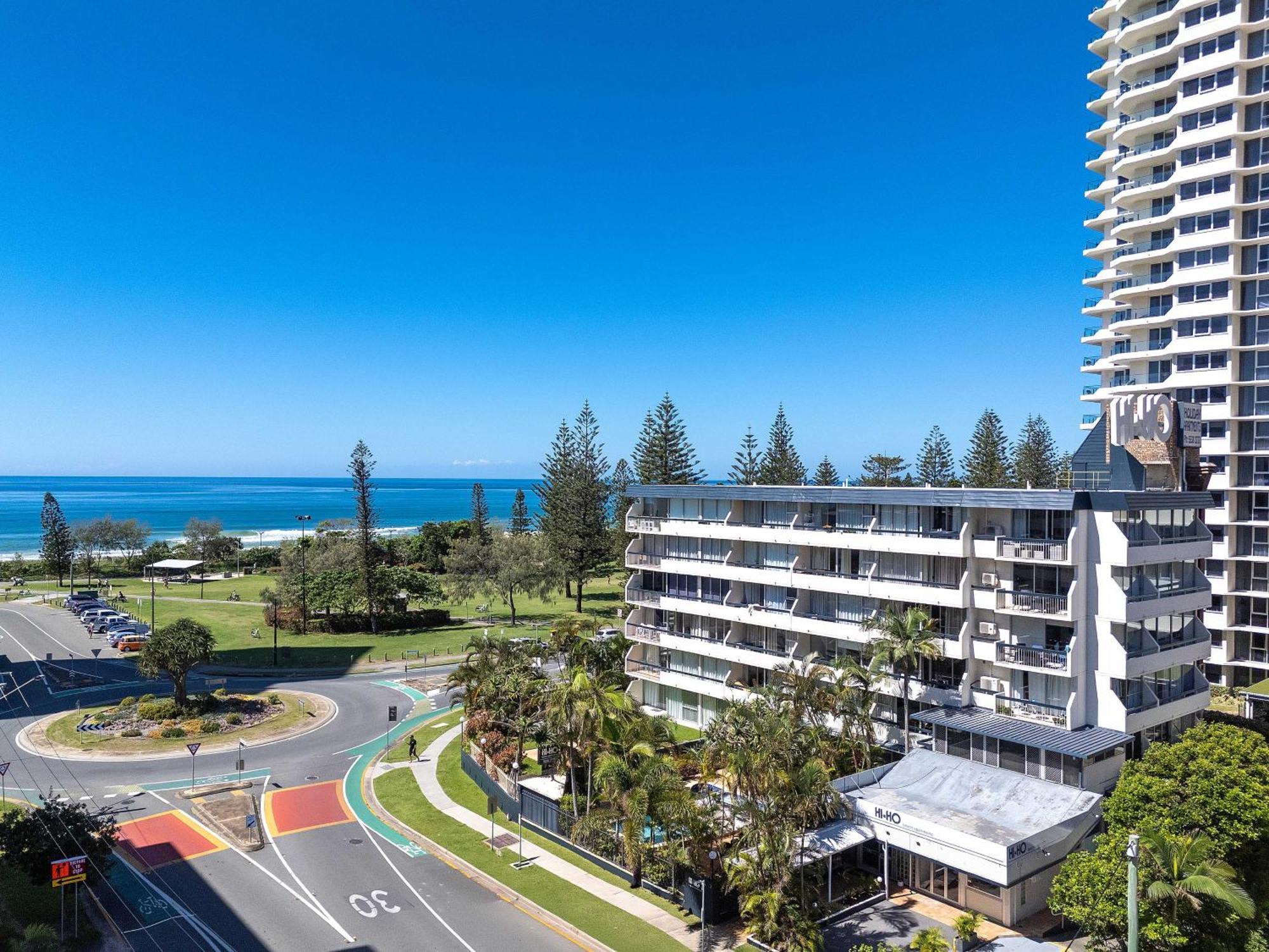 Hi Ho Beach Apartments On Broadbeach Gold Coast Extérieur photo