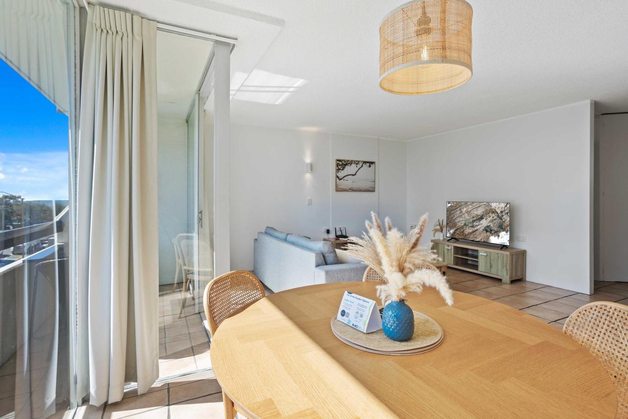 Hi Ho Beach Apartments On Broadbeach Gold Coast Extérieur photo
